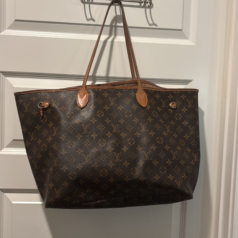 Louis Vuitton Neverfull GM monogram bag